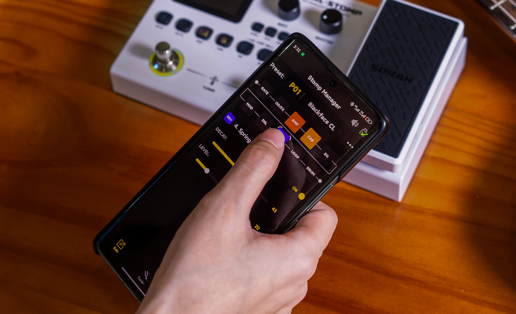 蓝牙与 PC 双端控制，快速调节与管理音色