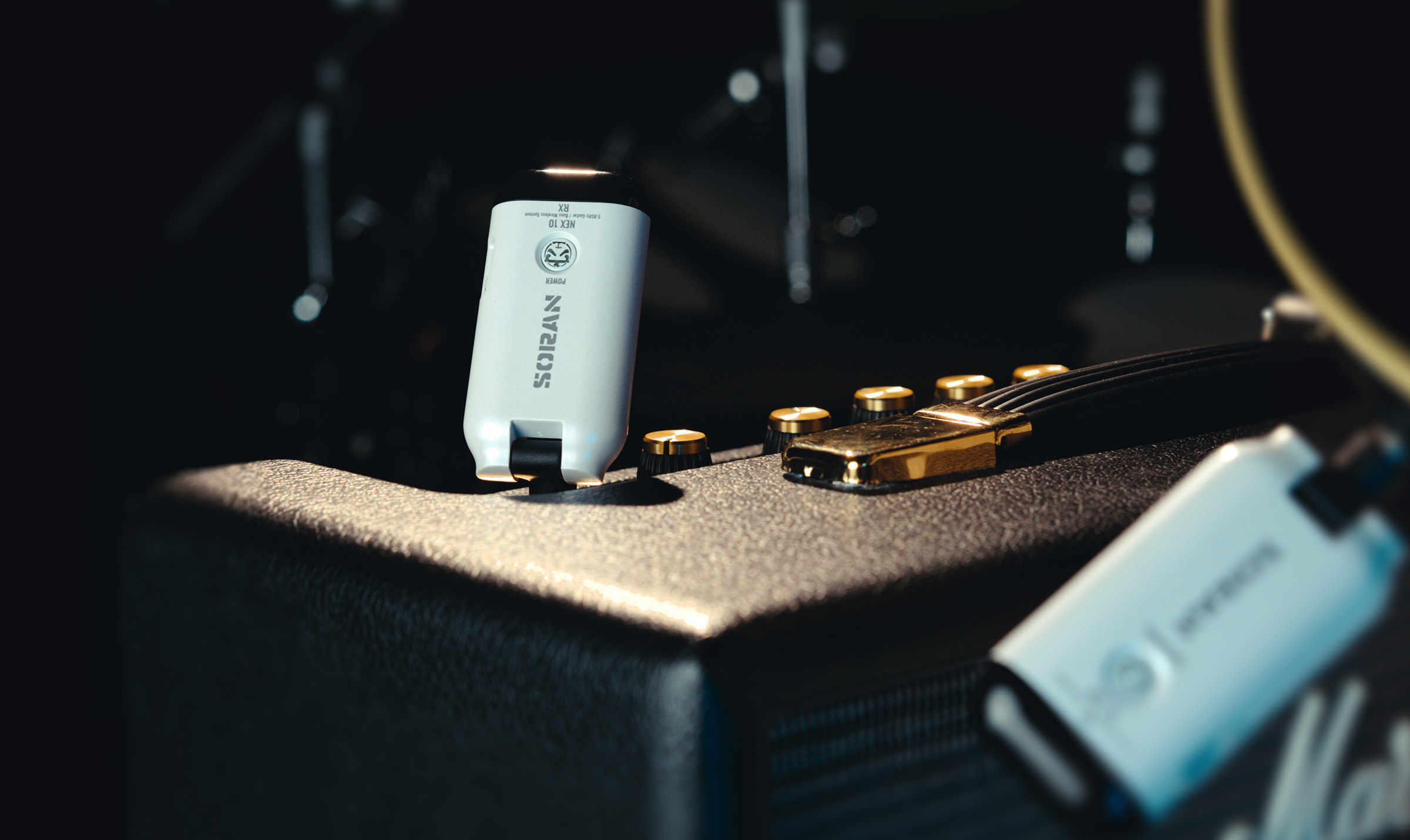 Premium 5.8GHz Wireless, Wired-Grade Authentic Tone